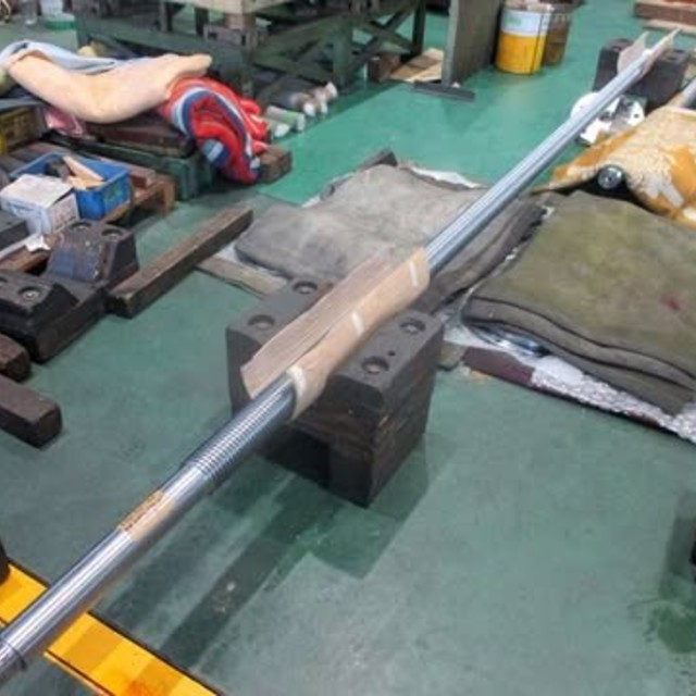 TM80台形ネジ P10